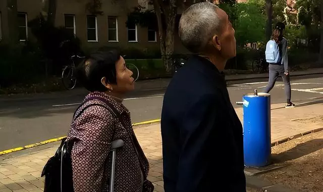 王健林瘦的只剩皮包骨头