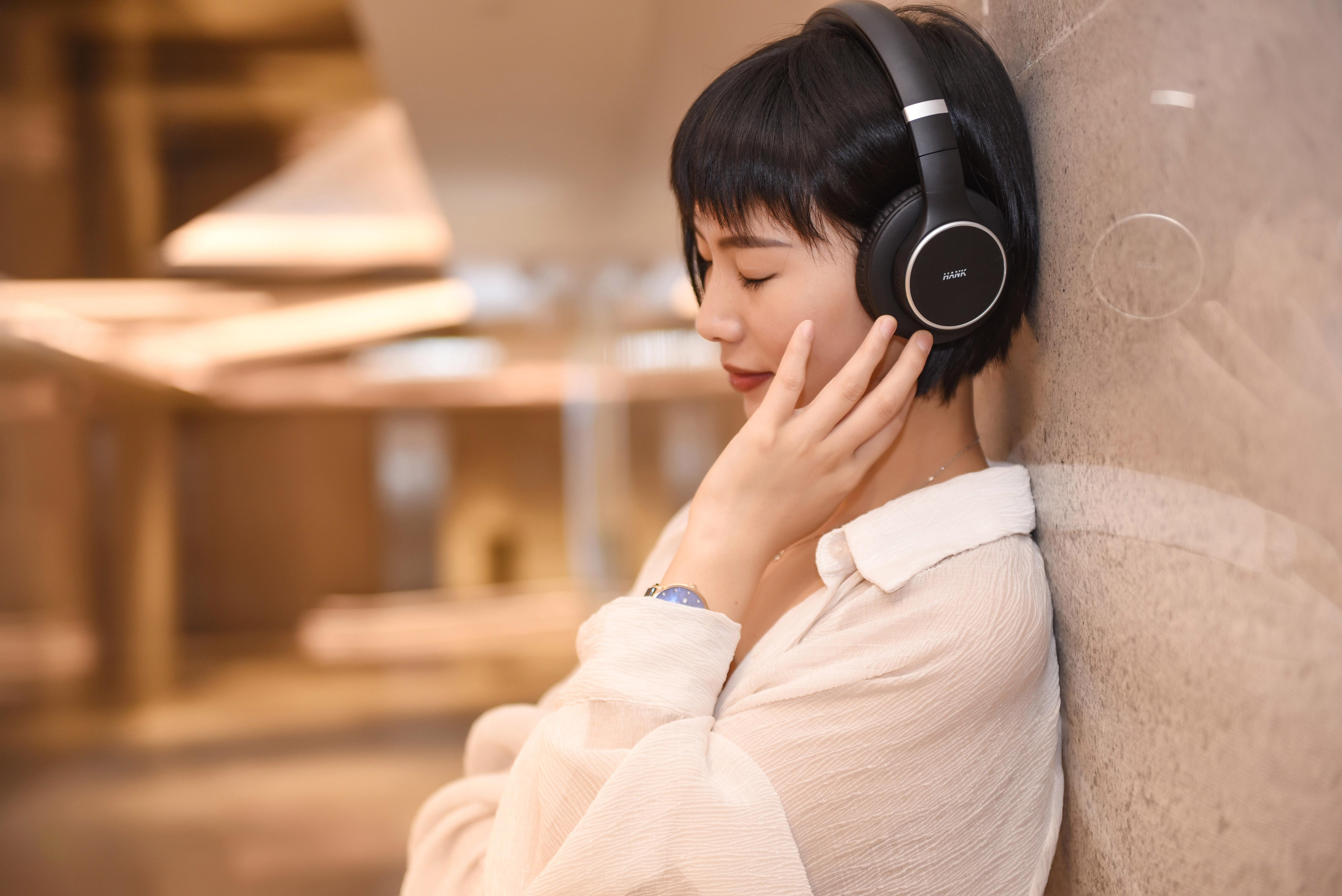 关于天籁之声王亚飞的信息