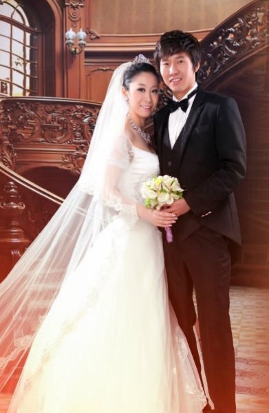 李金羽妻子