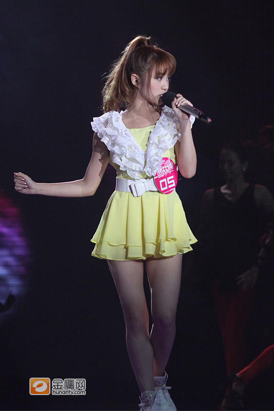 2011高兴女声12进11