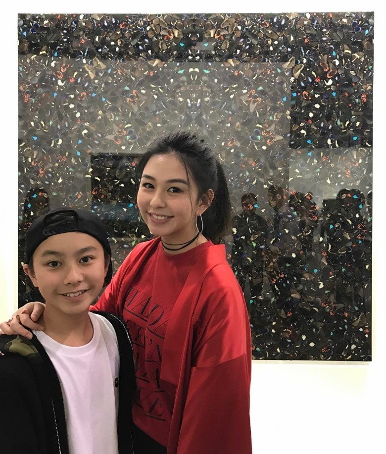 邱淑贞女儿沈月晒美照