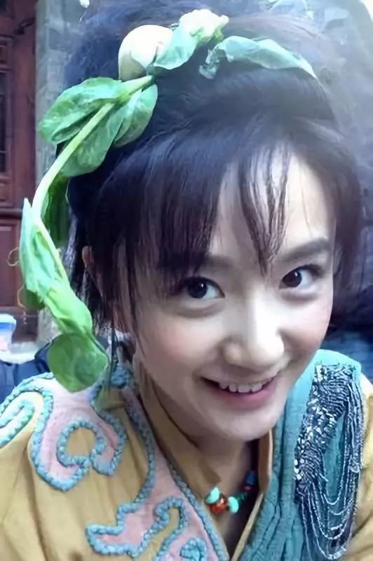 吕青橙扮演者