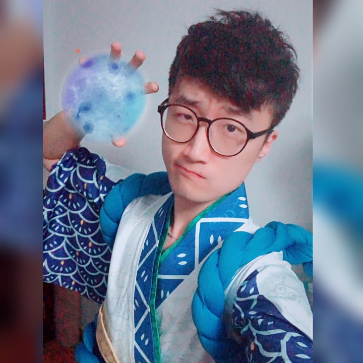 在梅边伴奏