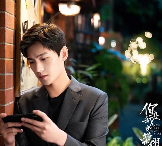 杨洋方否定恋情 杨洋方否定恋情