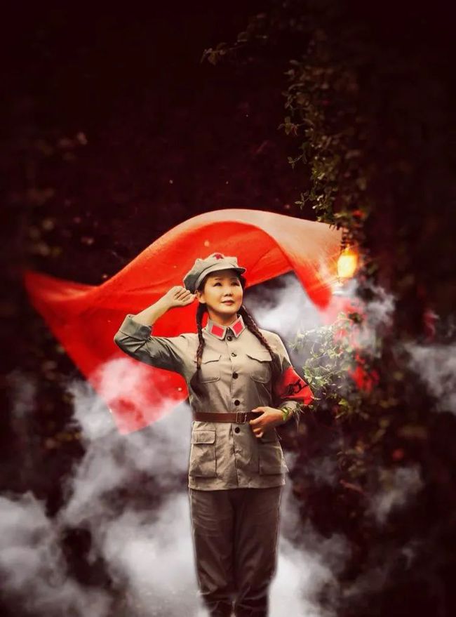 千秋家国梦主题曲