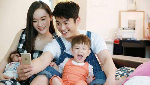 熊黛林成婚三周年 熊黛林成婚三周年