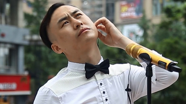 如果爱能早些说出来伴奏