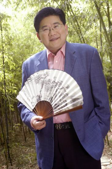 曹可凡自杀