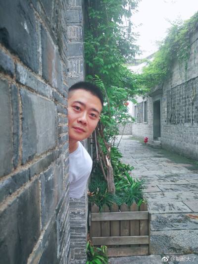 栾云平怎么了