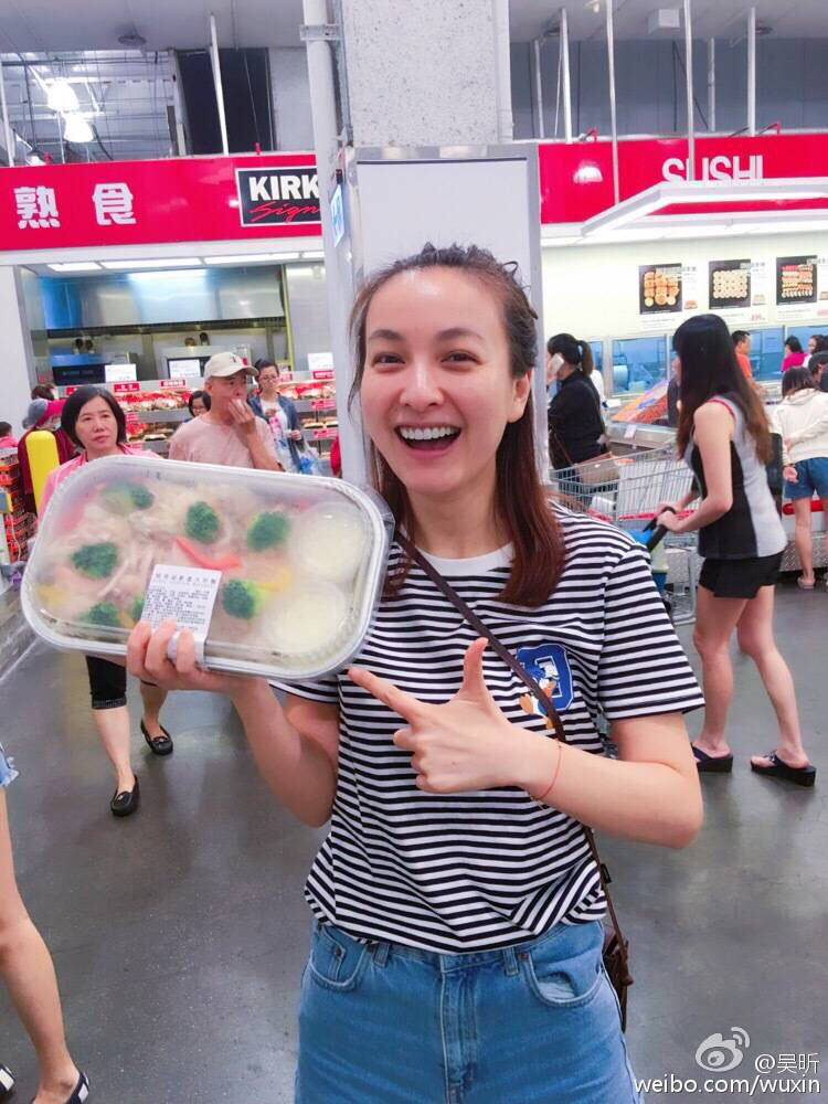 吴昕新浪微博