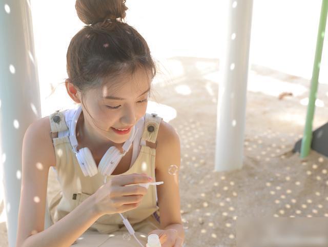 林小宅否定草鱼恋情的复杂引见 林小宅否定草鱼恋情的复杂引见