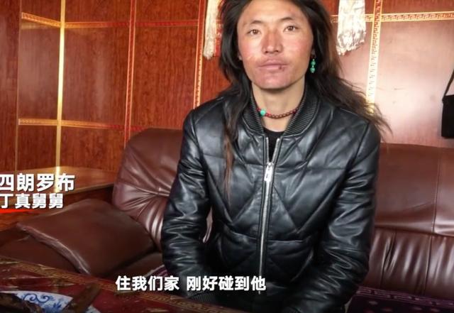 娘舅引见丁真走红经由