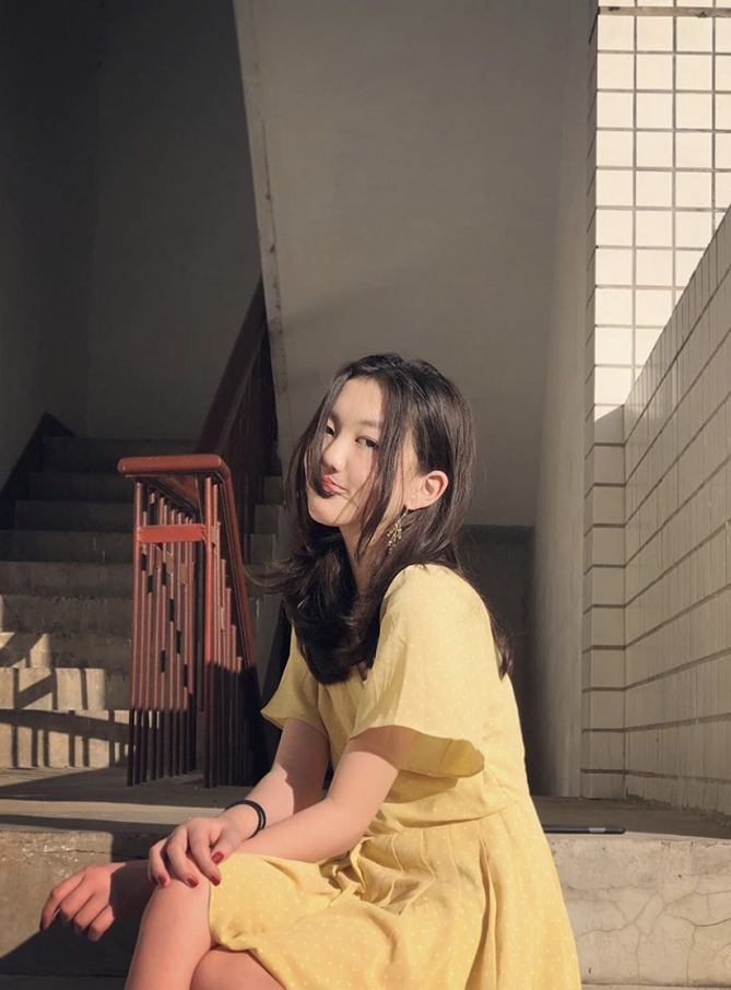 李嫣水手服造型