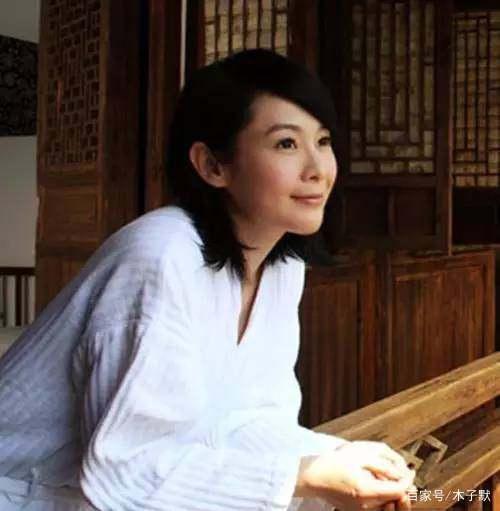 亲家过年里的机器人