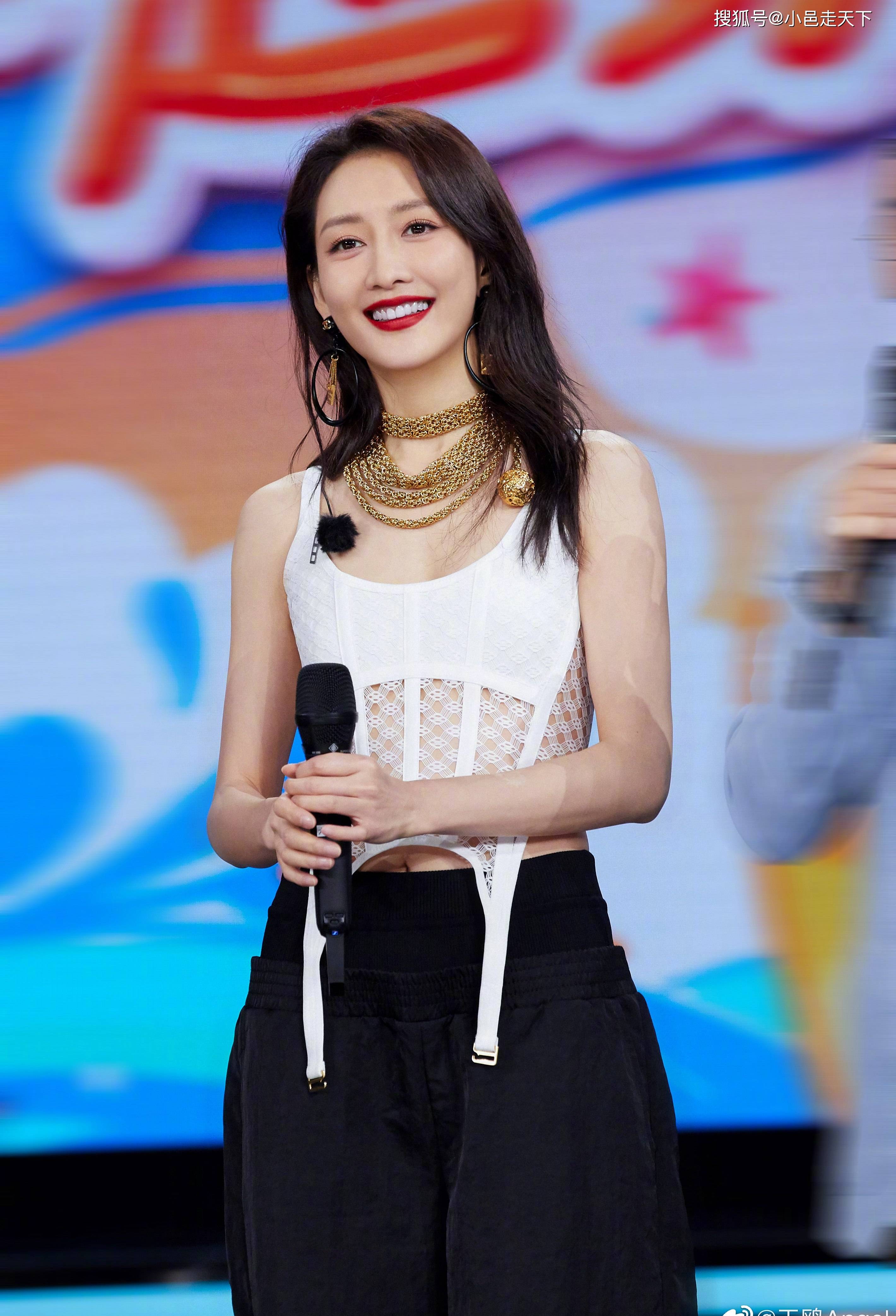 tina天天向上