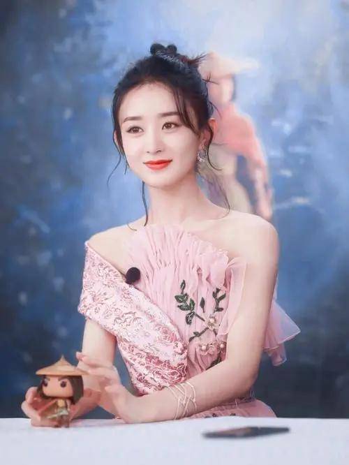 包括乔欣新剧《亲爱的义祁君》收视飙升的词条