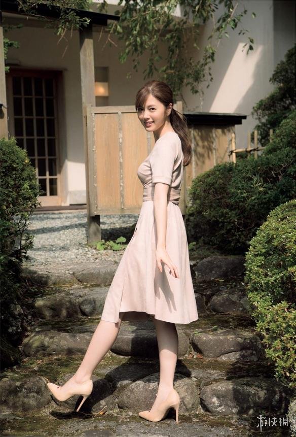 日本骨感美男的复杂引见