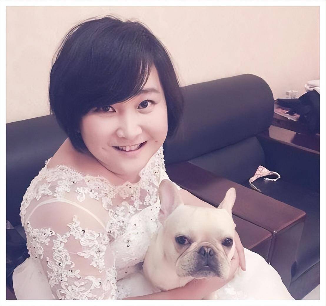 贾玲近照