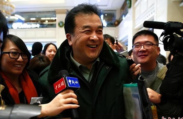 黄宏被查 黄宏被革职 