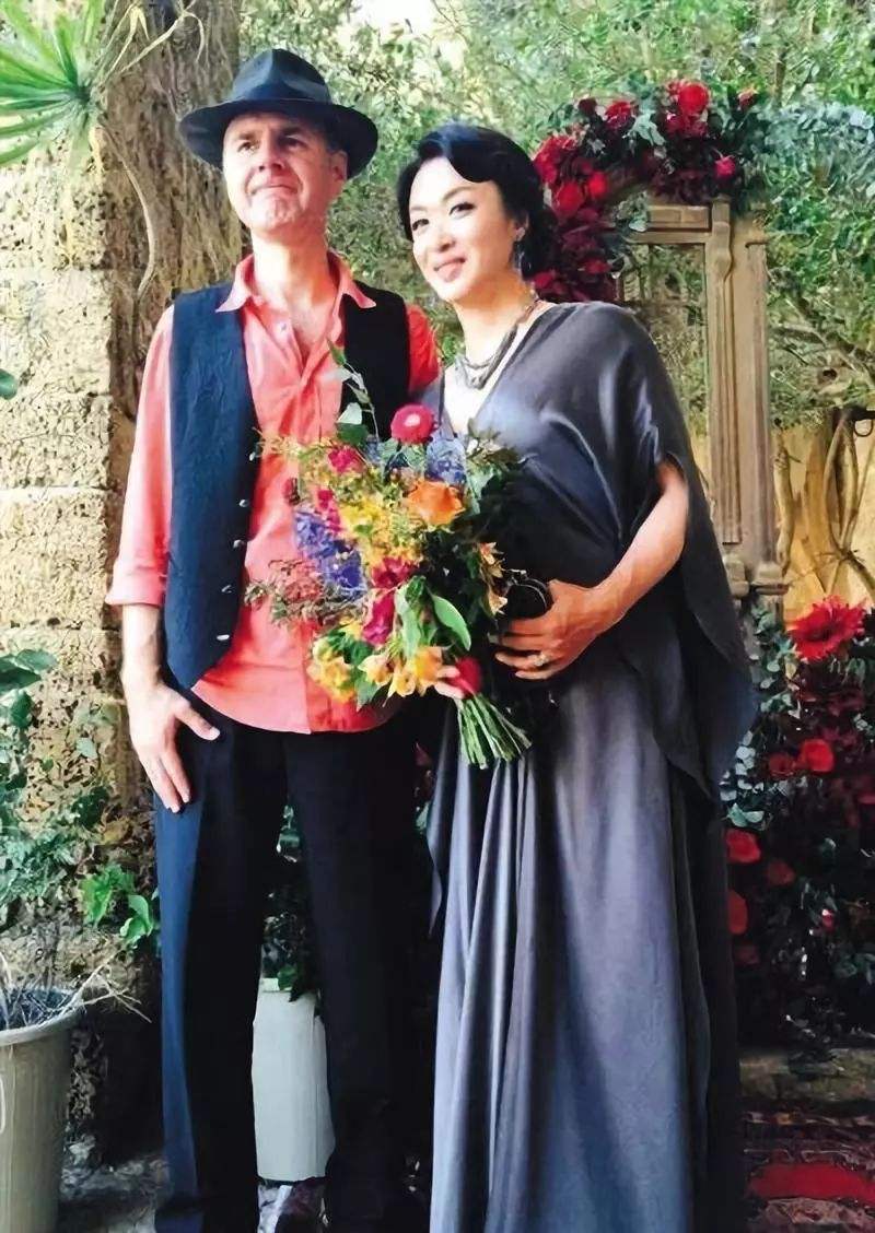 肯波琳 肯波琳个人简介是哪国人 