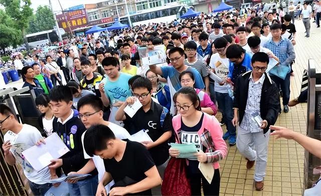 何碧玉此刻的情况 何碧玉此刻的情况怎么样2022 