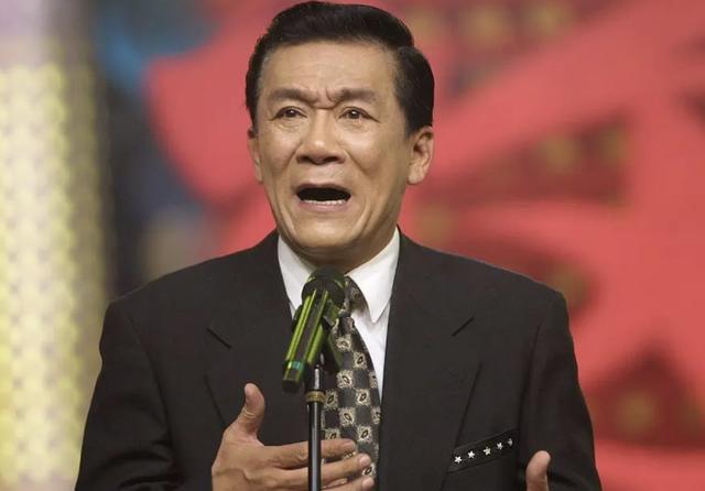 侯耀华捐钱 侯耀华捐钱截图 侯耀华捐钱 侯耀华捐钱截图