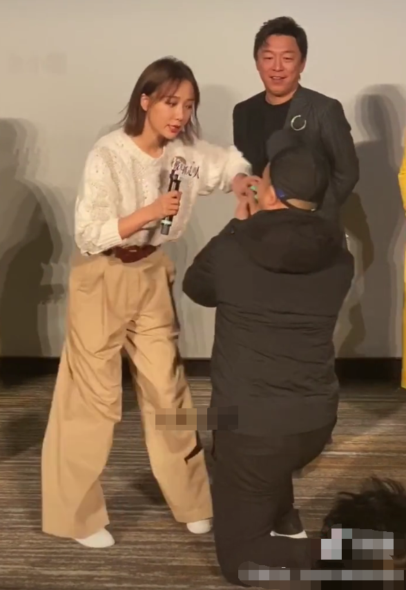 王珞丹被猖獗粉丝求婚 王珞丹被猖獗粉丝求婚是哪一集 王珞丹被猖獗粉丝求婚 王珞丹被猖獗粉丝求婚是哪一集
