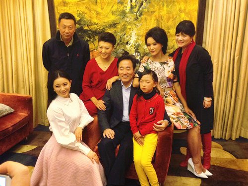 杨立新老婆 杨立新老婆杨清年轻照片 