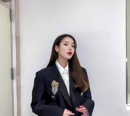 黄子韬表达iu 黄子韬表达iu,iu回应 黄子韬表达iu 黄子韬表达iu,iu回应