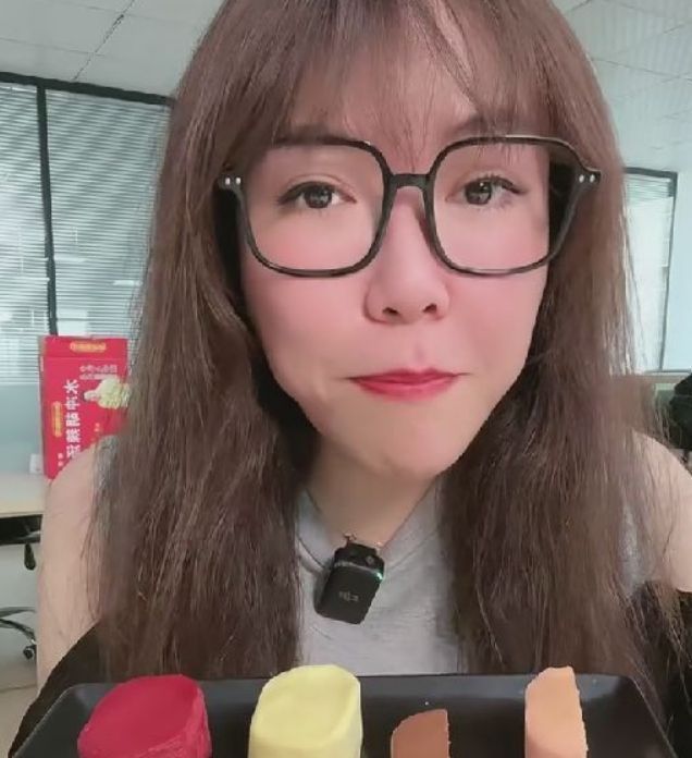 重庆浪胃仙大胃王是男是女 网红大胃王浪胃仙是男的照旧女的? 重庆浪胃仙大胃王是男是女 网红大胃王浪胃仙是男的照旧女的?