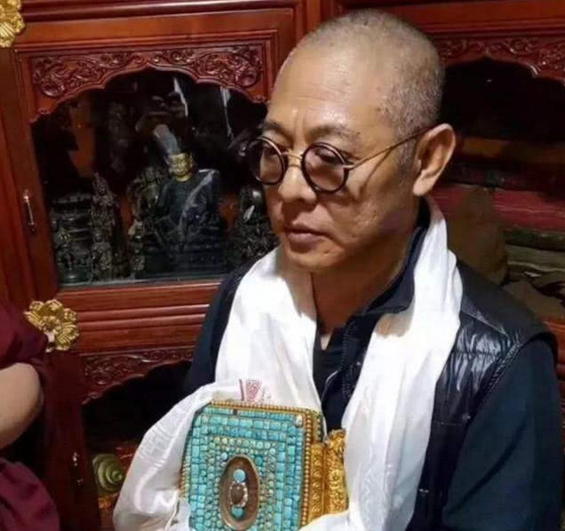 周厚恩 周厚恩男伴侣 