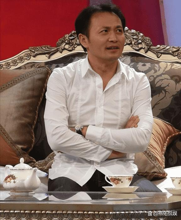 丁志诚妻子 丁志诚妻子照片 团体材料 丁志诚妻子 丁志诚妻子照片 团体材料