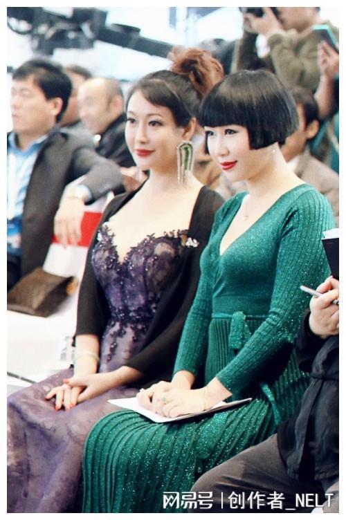 李嘉欣老公团体简历 李嘉欣老公团体简历春秋 