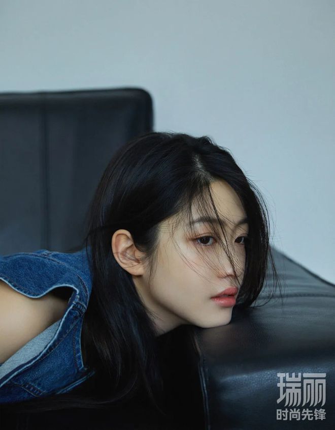 向涵之百度百科 向涵之团体材料简介身高生日春秋 