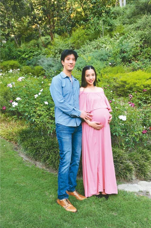 李靓蕾的团体材料照片 李靓蕾的团体材料照片图片 李靓蕾的团体材料照片 李靓蕾的团体材料照片图片