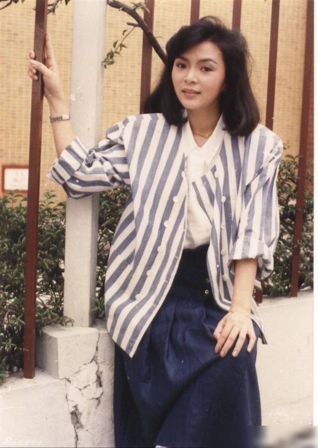 蔡美诗 蔡美诗年轻时的照片 