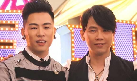 张信哲发文吊唁陈道明 张信哲发文吊唁陈道明的视频 
