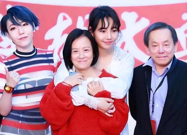 华谊兄弟3年巨亏62亿 华谊兄弟3年巨亏62亿元 