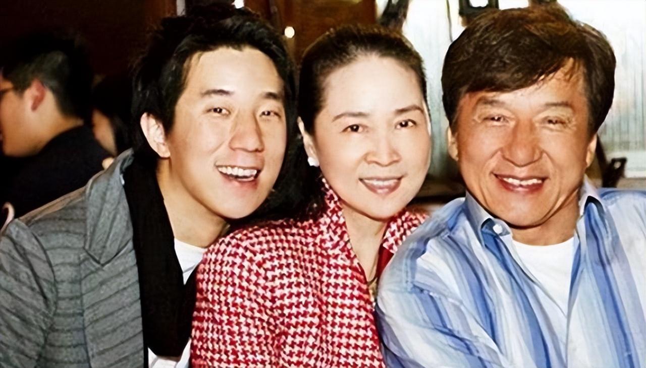 房祖名戴佩妮 房祖名戴佩妮豆瓣 