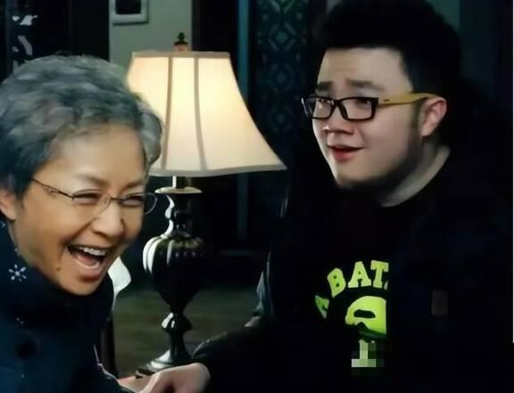 巴图的父亲 巴图的父亲叫什么名字 
