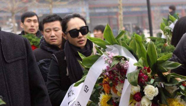 白静被杀 白静被杀后她妈打盈官司了吗 