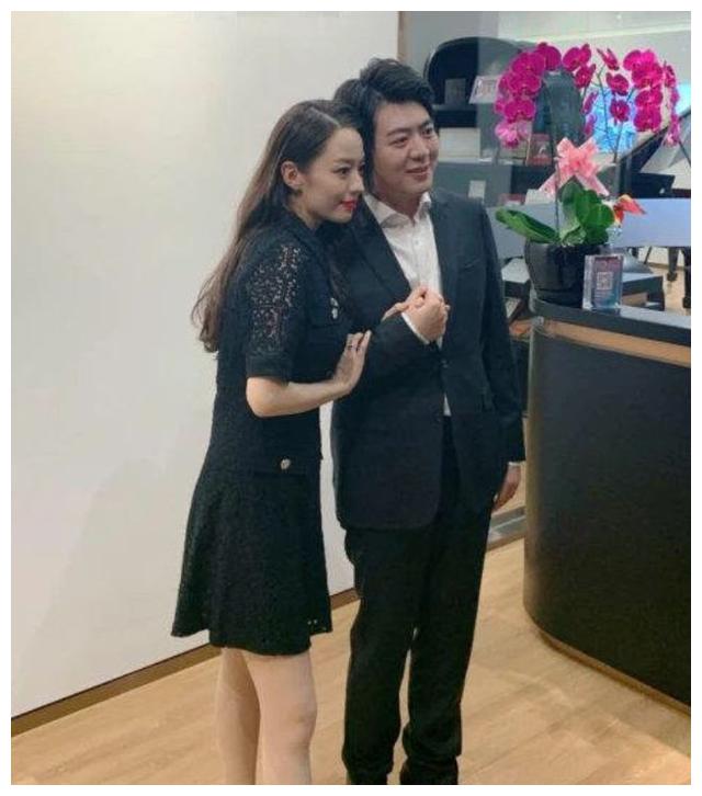 朗朗吉娜官宣生子 朗朗吉娜官宣生子是男孩还是女孩 