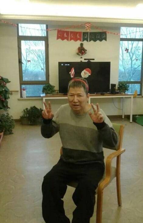 李春平的妻子是谁 李春平的妻子是谁竟然是玛丽·马汀 