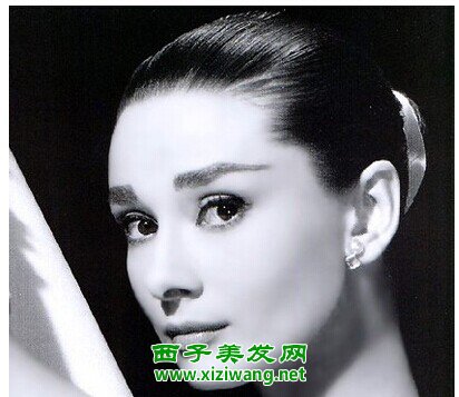 赫本新娘发型 赫本新娘发型图 