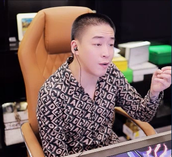 对于天佑和黑社会年老连麦的信息
