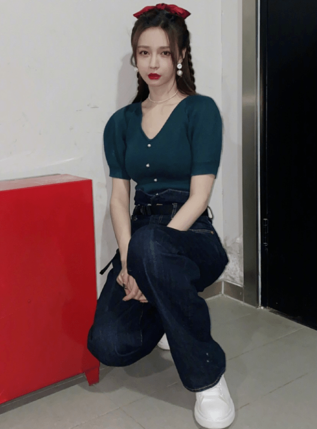 沈梦辰的腰 沈梦辰的腰可以生小孩吗 沈梦辰的腰 沈梦辰的腰可以生小孩吗