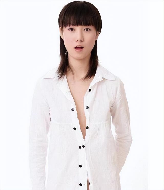 苏紫紫全身裸 小说女主叫苏紫 