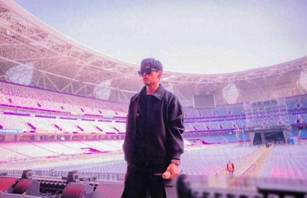 周杰伦怒吼保安 周杰伦对保安说滚 周杰伦怒吼保安 周杰伦对保安说滚