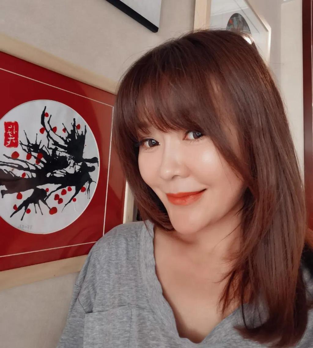 王小骞整容 王小骞整容前后照片 王小骞整容 王小骞整容前后照片