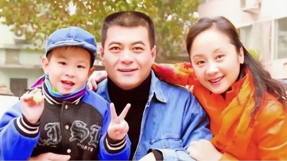 王新军结过频频婚 王新军结过频频婚了吗 